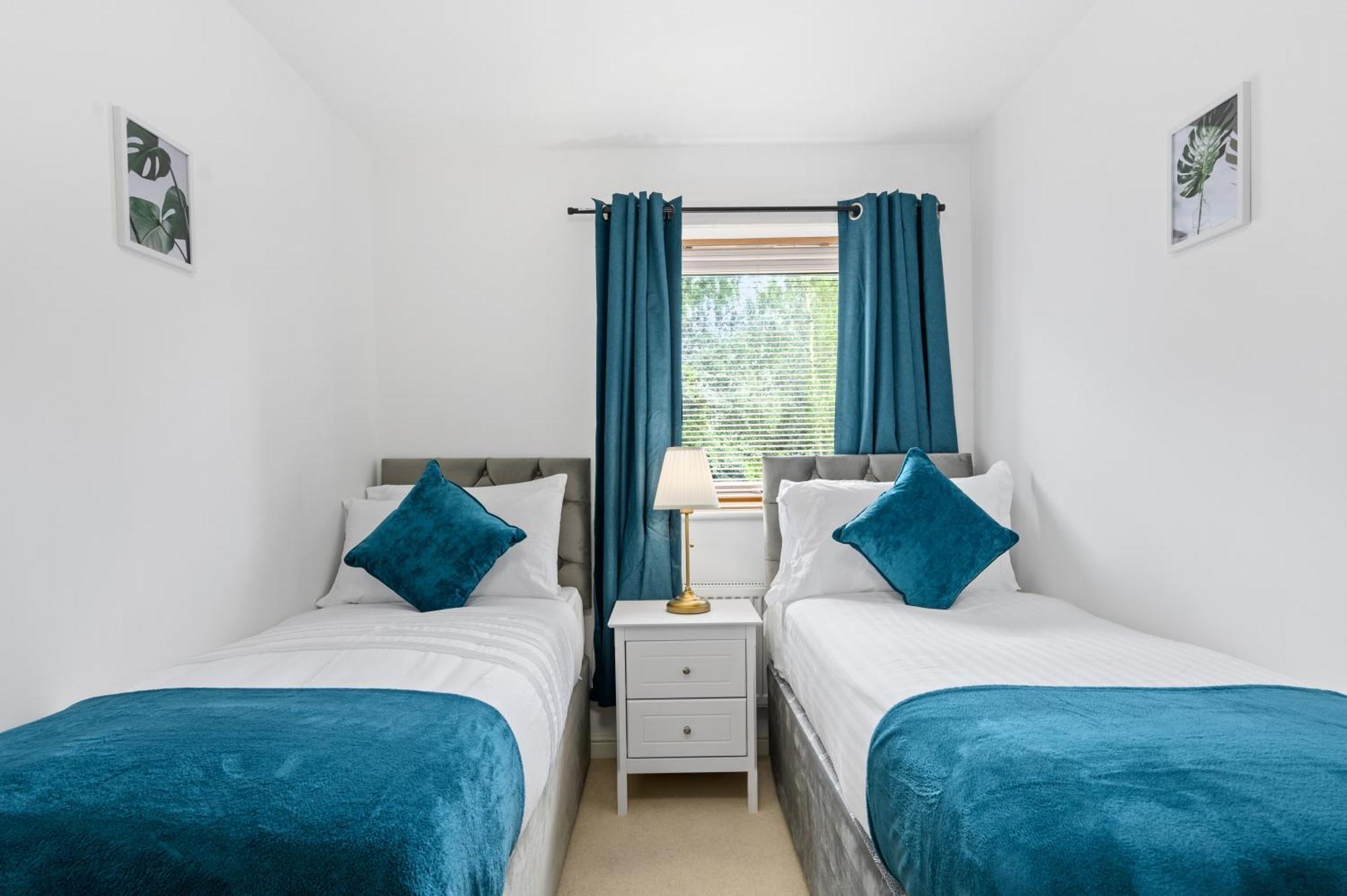 Comfy Stay 6Mins To Coop Live Arena, Etihad Stadium & City Centre With Wifi & Free Private Parking Манчестър Екстериор снимка